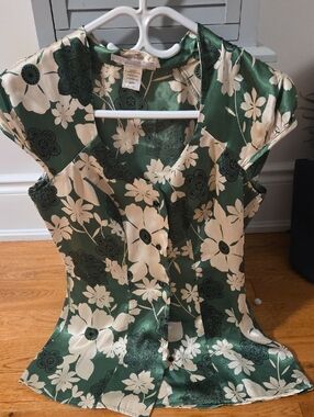 Charlotte Russe Sating Top